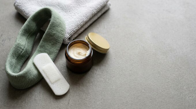 Best Acne Mechanica Treatment for Preventing Breakouts Caused by Friction