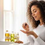 How to Reduce Frizz in Curly Hair Naturally Lightweight Oils for Curly Hair Hydration